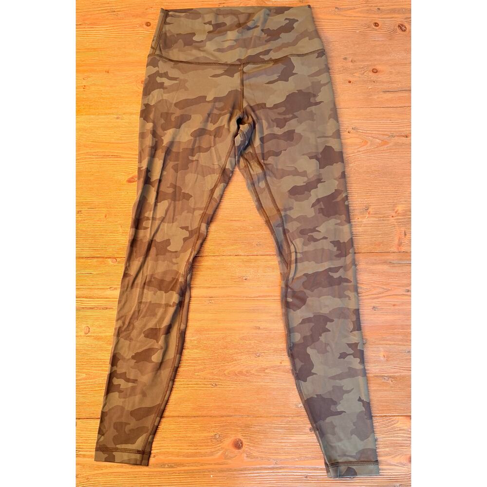 Lululemon Camo High Rise Leggings Size 8 Green Brown